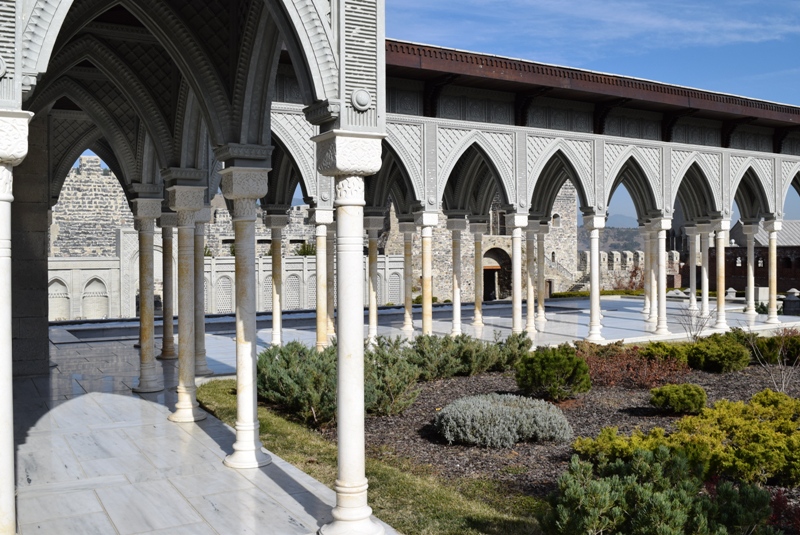 rabat-festung-marmor-säulen